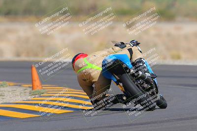 media/Oct-09-2022-SoCal Trackdays (Sun) [[95640aeeb6]]/Turn 14 Backside (1125am)/